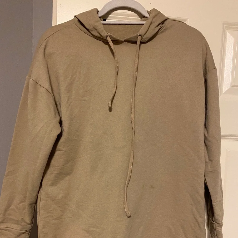 Sweatshirt - Picture 1 of 4